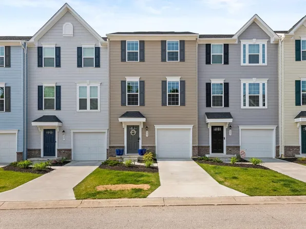 825 Blackcomb Dr, Cincinnati, OH 45244
