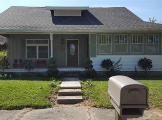 321 W Kickapoo St, Hartford City, IN 47348