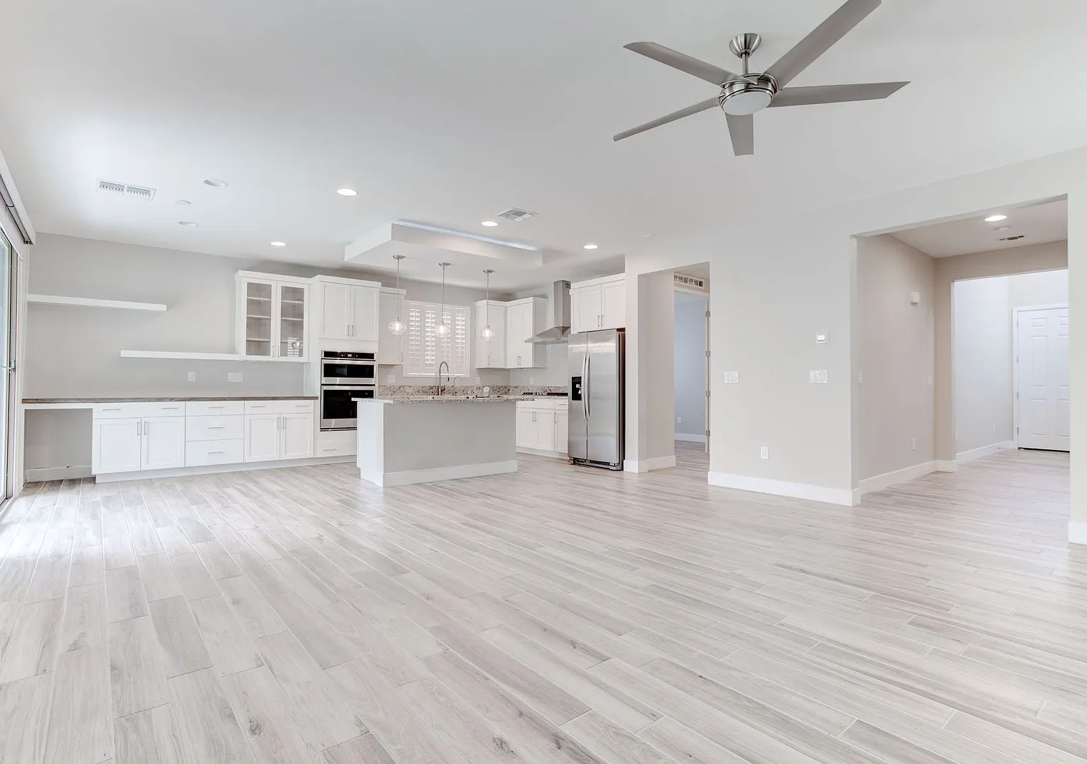 Stunning 4-Bedroom + Loft Home with Modern Upgrades in a Highly Desirable Neighborhood — Photo 3