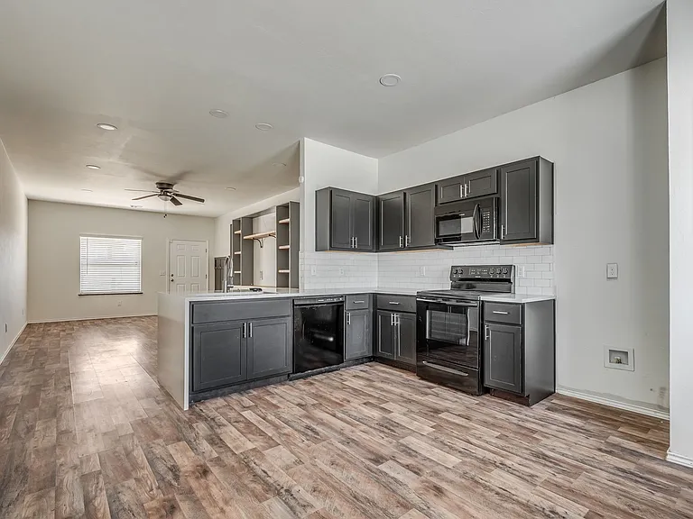5692 Bent Creek Rd — Photo 32