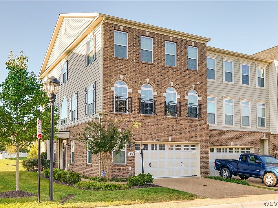 1st image of 529 Siena Ln Unit 529