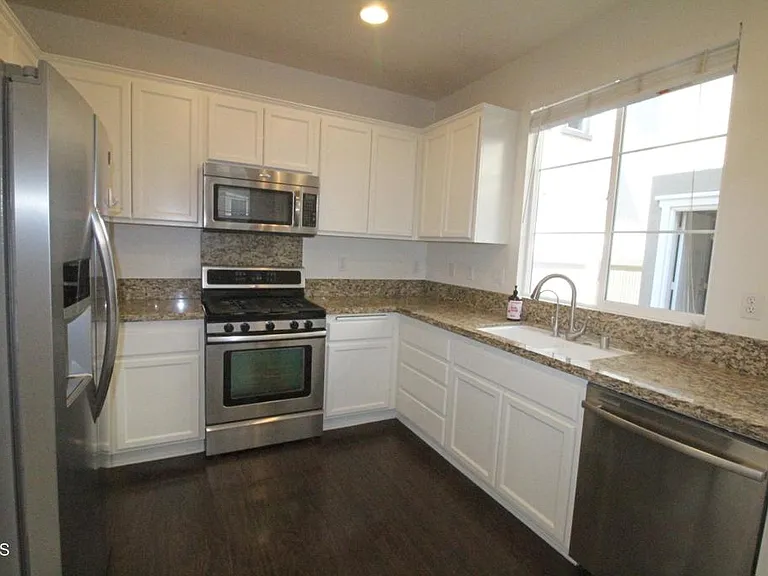 3139 Lisbon Ln — Photo 12