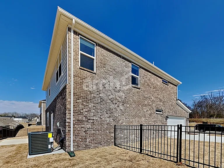 205 Marin Dr — Photo 34