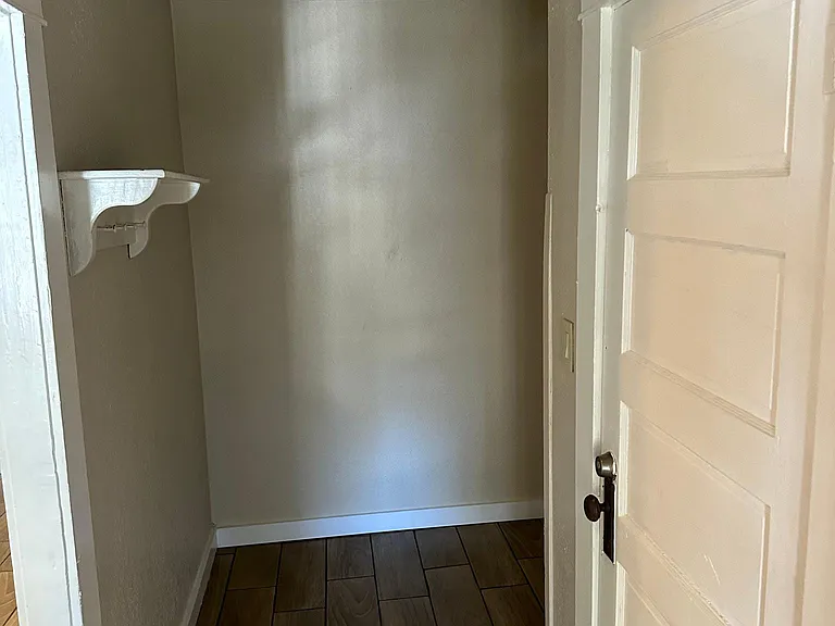 712 Florida Ave #6 — Photo 11