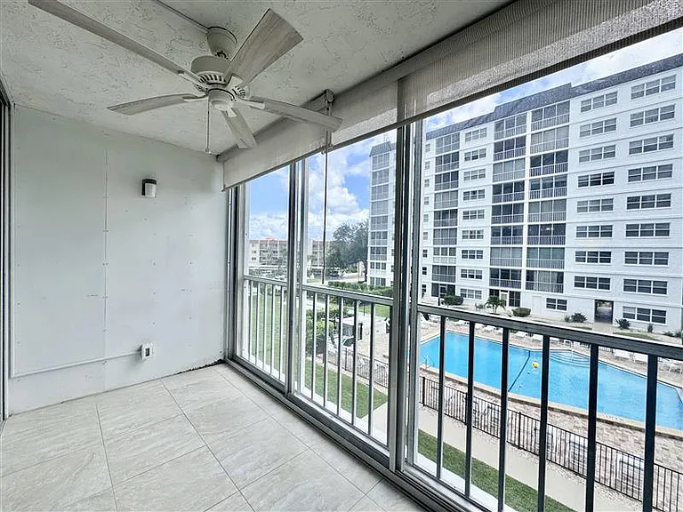 244 Saint Augustine Ave #304W — Photo 19