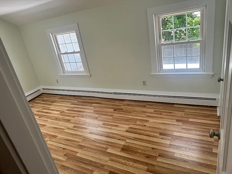 324 Elm St #A — Photo 37