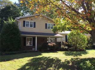 1732 Alverne Dr, Poland, OH 44514