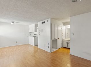 515 Krebs Ln #204, Austin, TX 78704