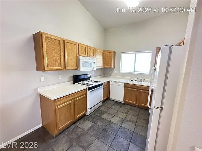 2152 Quarry Ridge St #202 — Photo 16