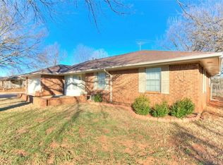 501 E Wayne Ave, Tecumseh, OK 74873