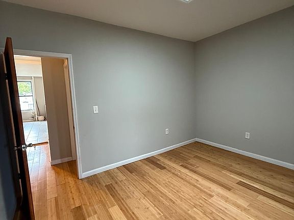 5th image of 1667 Nostrand Ave #2