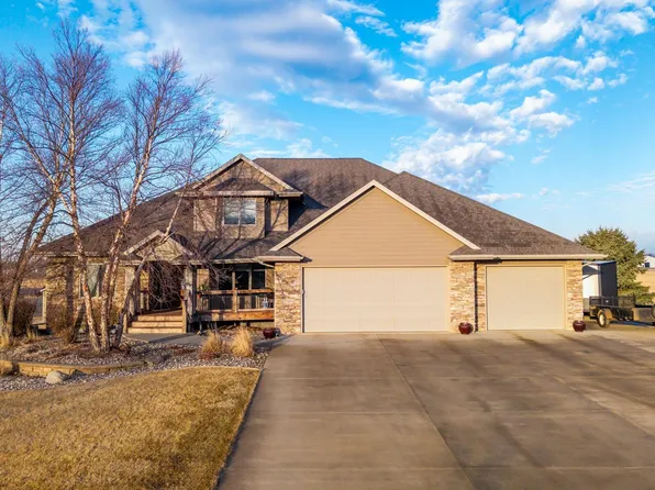 27193 Willow View Cir, Harrisburg, SD 57032