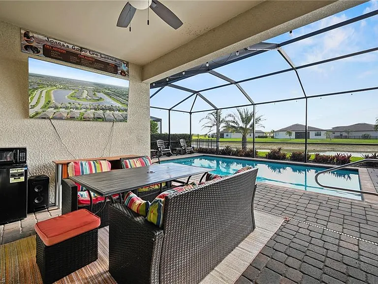 3424 Murcia Ct — Photo 24