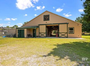 34062 Sunset Dr, Lillian, AL 36549
