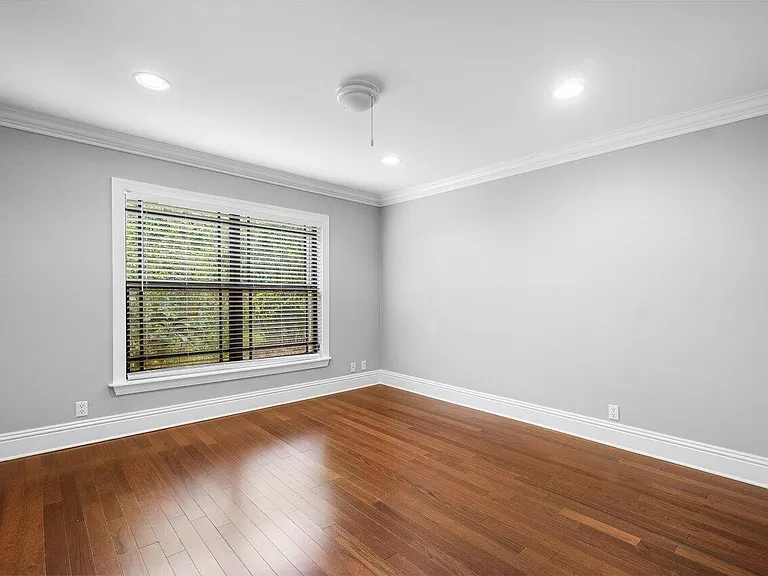 2150 NW 23rd Way — Photo 17