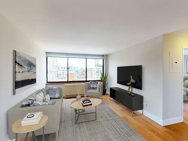 175 E 96th St #21N — Photo 1