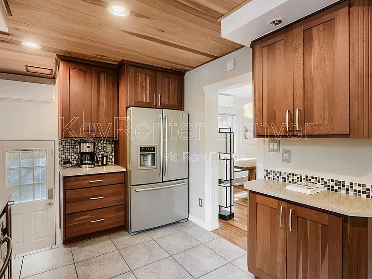 480 S Franklin St — Photo 14