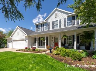 6409 Cannon Farms Dr NE, Rockford, MI 49341