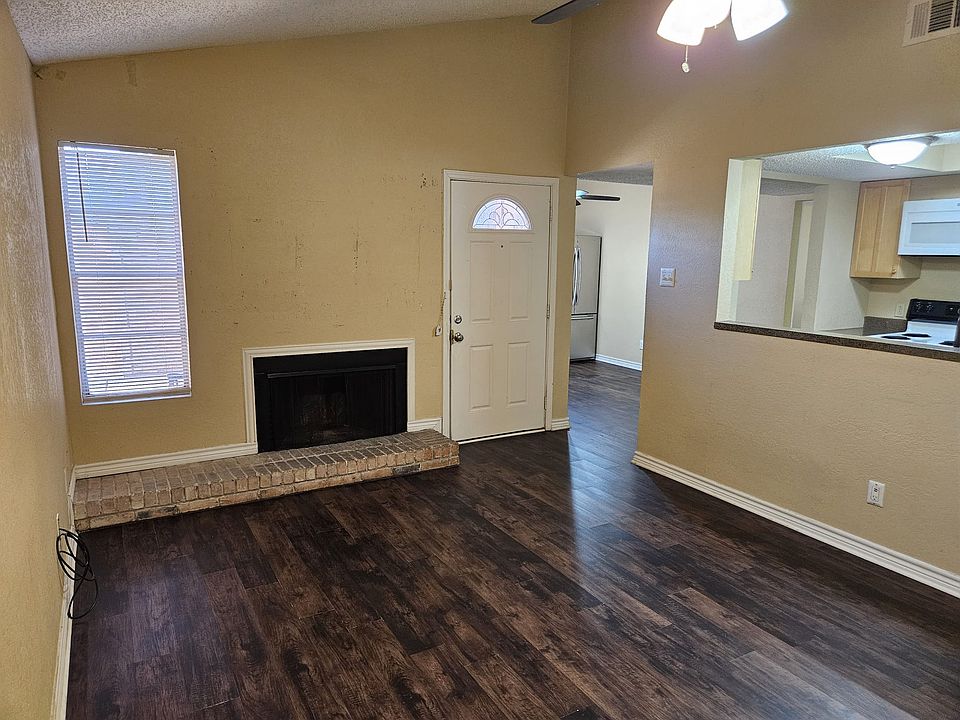 1st image of 3920 Portland St #3922