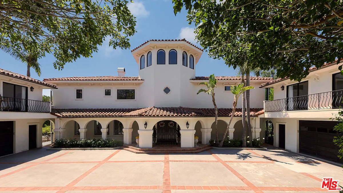 Building Photo - 28820 Grayfox St