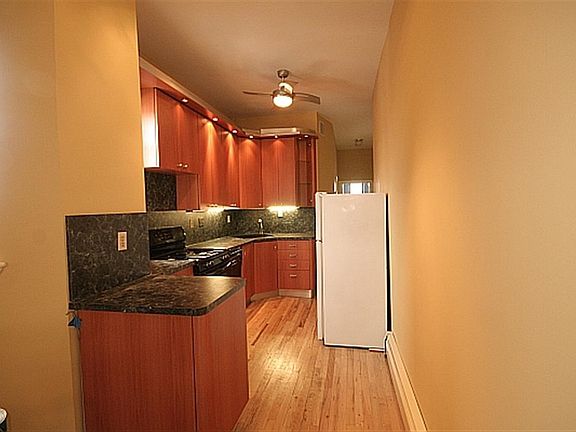 3rd image of 316 Palisade Ave APT 7