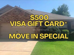 913 W Prairie Wind Way, Oklahoma City, OK 73064