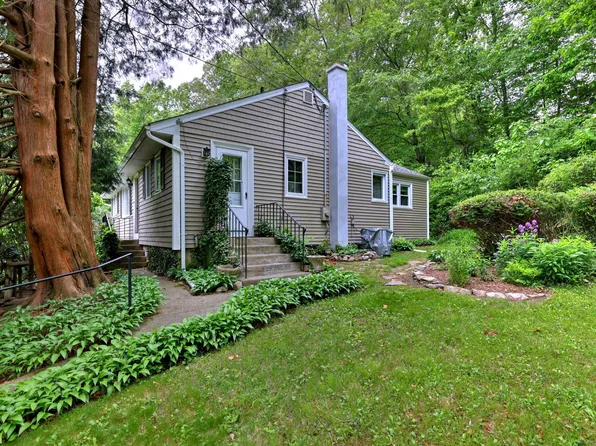 18 Terrace Road, Seymour, CT 06483