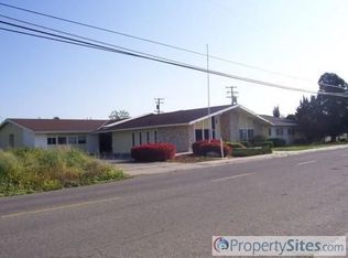 900 W Grand Ave, Porterville, CA 93257