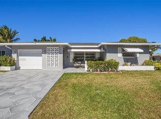 Mainlands Of Tamarac Lake, Tamarac, FL 33319