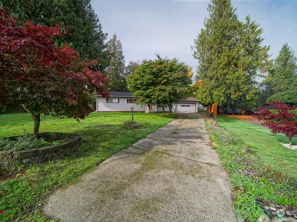 24575 Madura Drive NE, Kingston, WA 98346