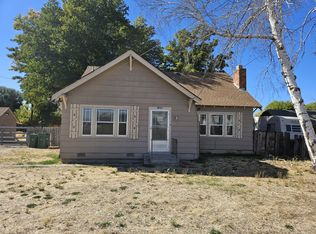 3142 Summers Ln, Klamath Falls, OR 97603