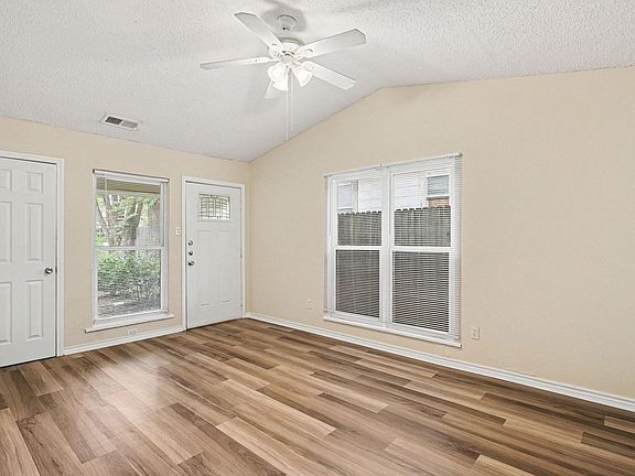 4th image of 1811 Lipscomb St