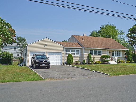 2nd image of 77 Osceola Ave