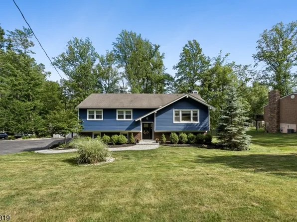 60 Radtke Rd, Randolph Twp., NJ 07869