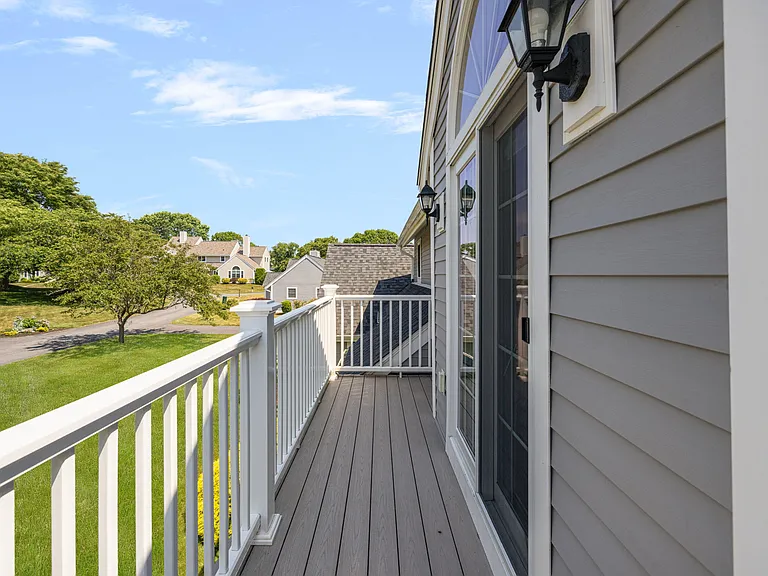 223 Corey Ln — Photo 26