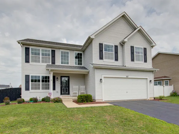617 Maplewood Dr, Minooka, IL 60447