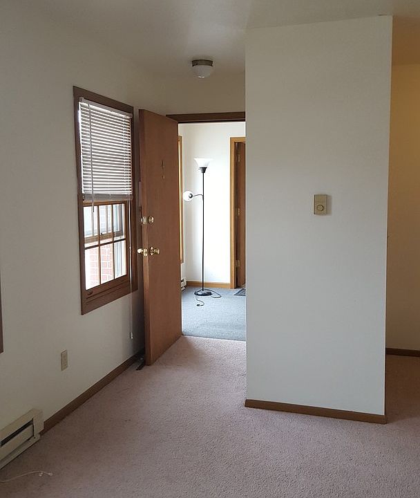 Grand Port 465473 W Grand Ave Port Washington WI Zillow