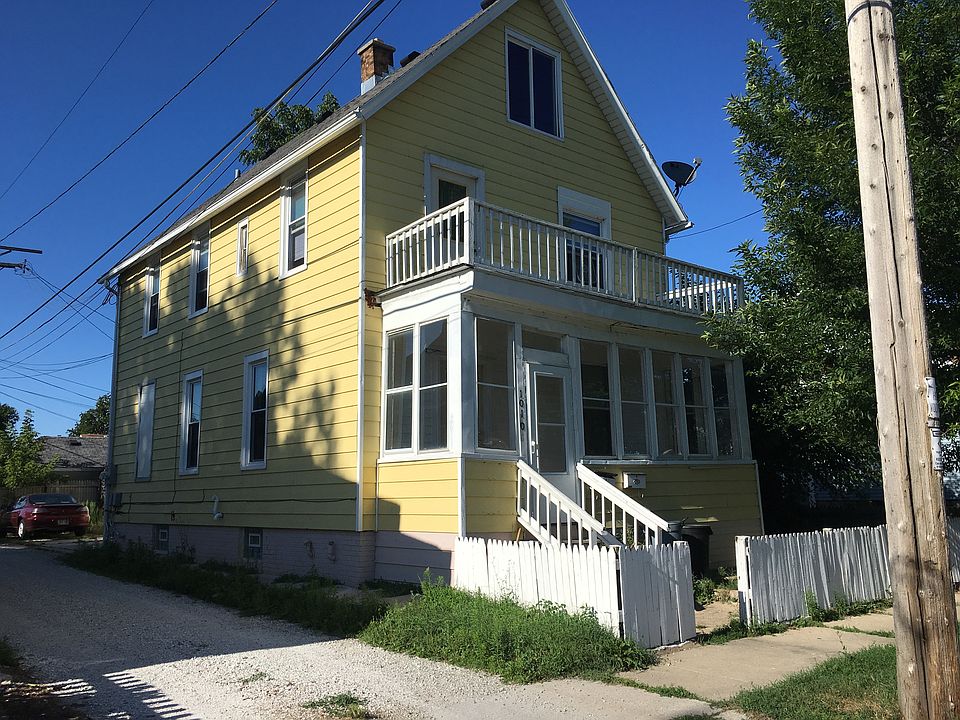2nd image of 1010 40th St