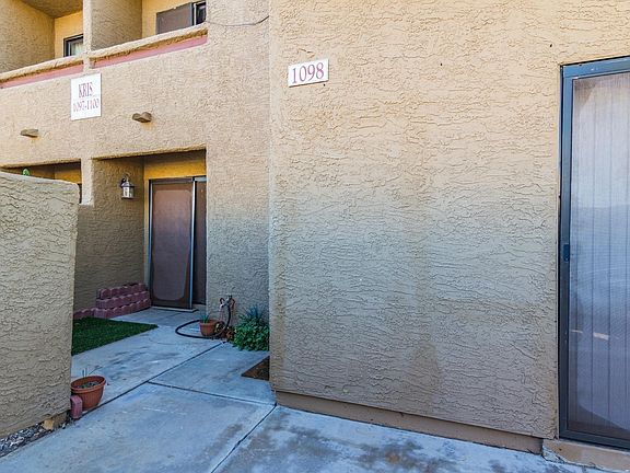 4th image of 850 S River Dr Unit 1098