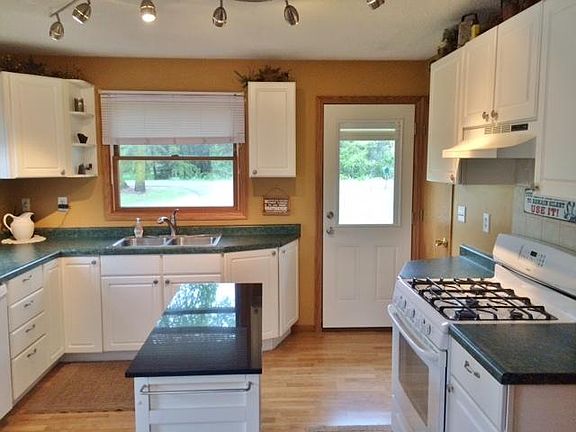 4th image of 30383 Baugh St NW