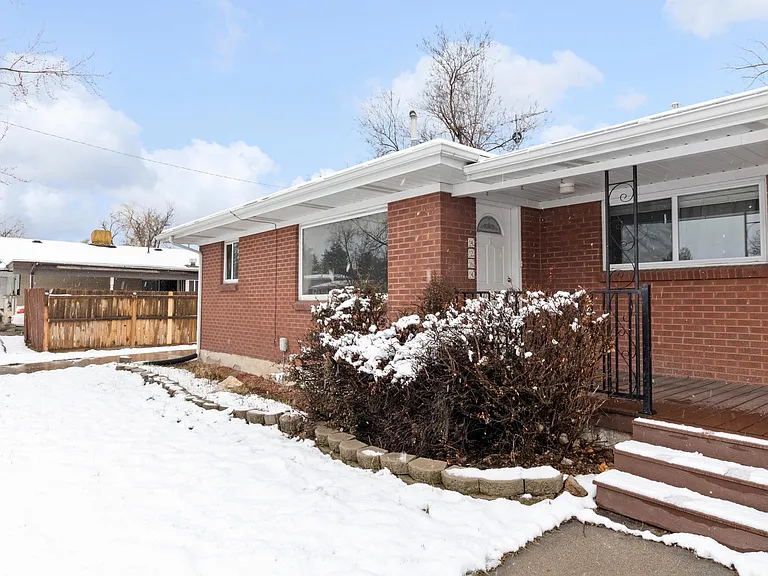 4264 S 1100 E — Photo 31