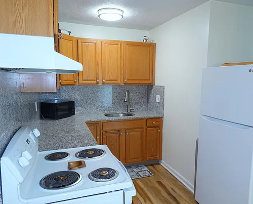 1016 W Baltimore Pike Photo 1