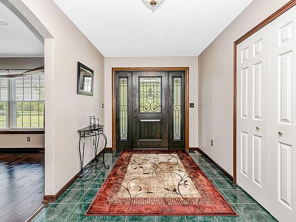 4th image of 115 Millie Ln