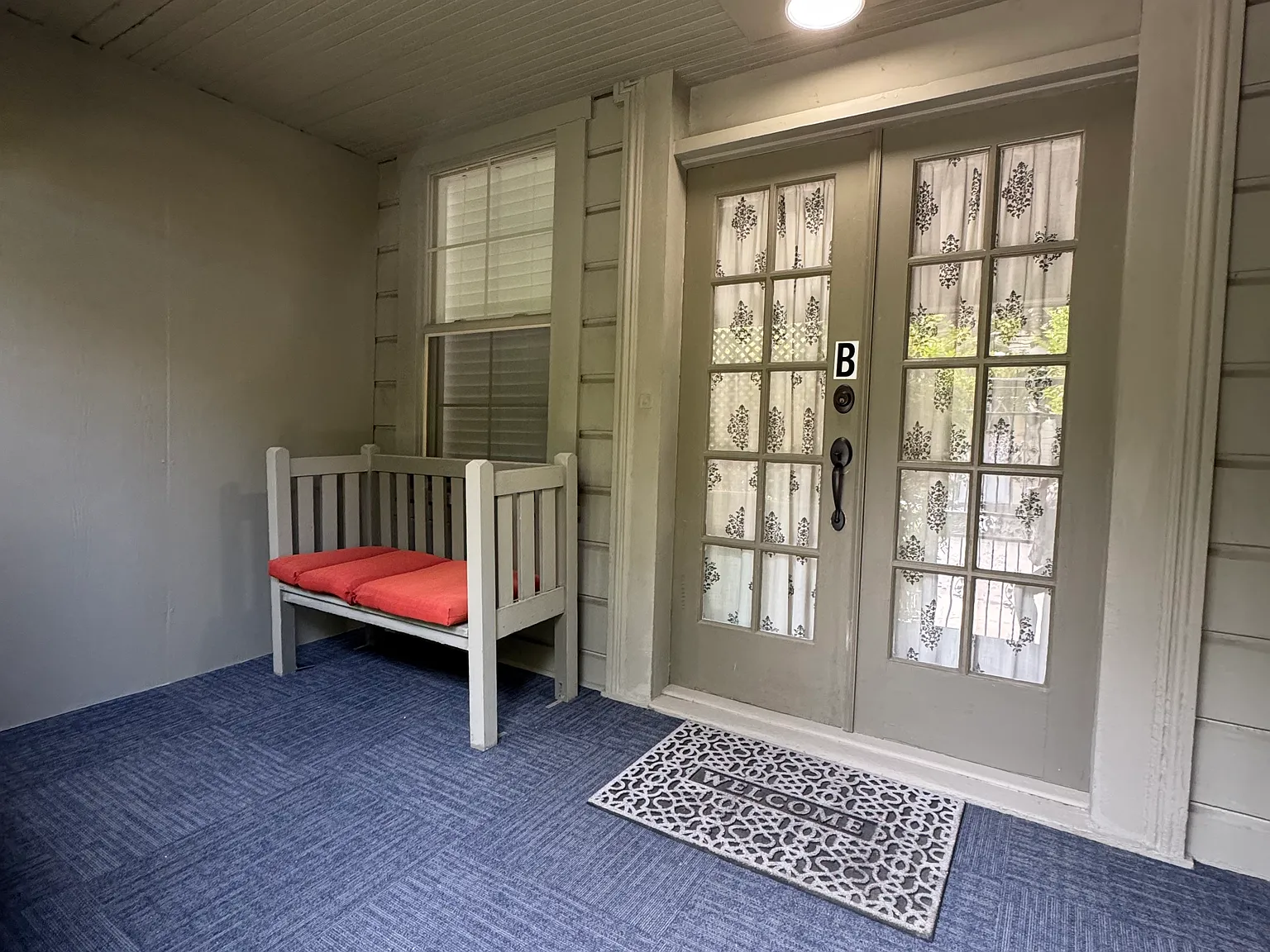 4 bed, 1365 sqft, $5,900 — Photo 3