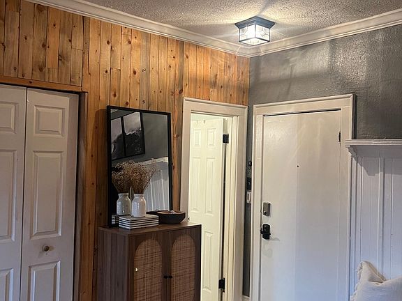 2nd image of 1376 N Pearl St APT 209