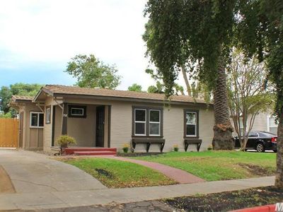 702 Downey Ave, Modesto, CA, 95354