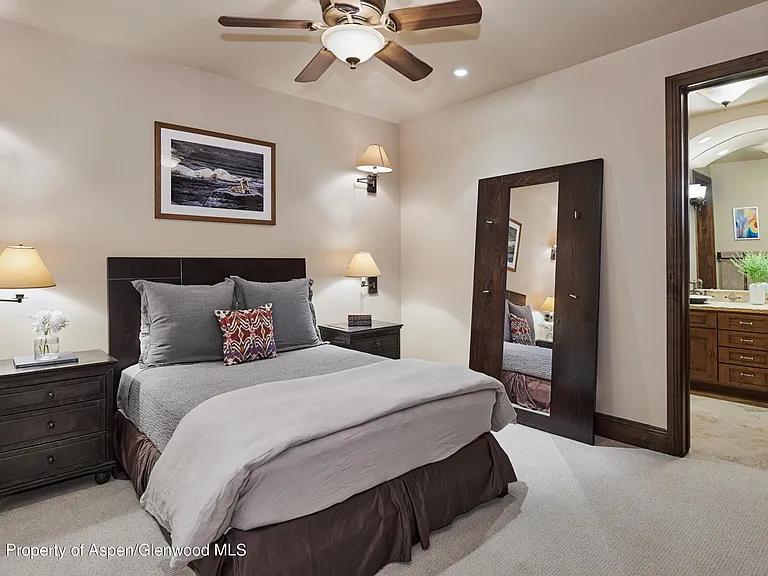 1232 Mountain View Dr #B — Photo 28