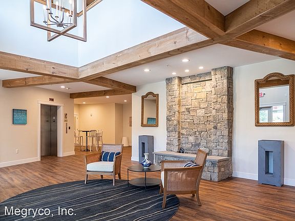 5th image of 84 Obery St #410