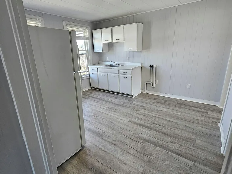 235 Ziegler St #237 — Photo 12