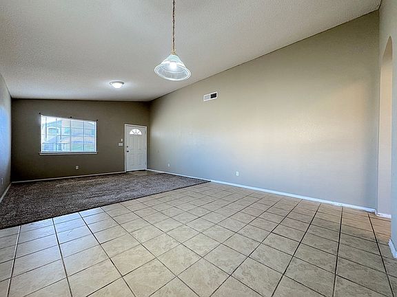 3rd image of 11897 Mesquite Rock Dr